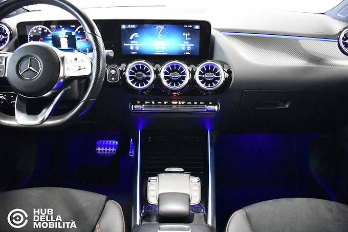 MERCEDES-BENZ GLA 200 d Automatic 4Matic Premium